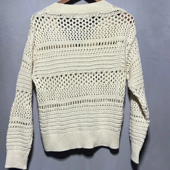 Universal threads Knit sweater NWT size medium - Picture 2 of 5